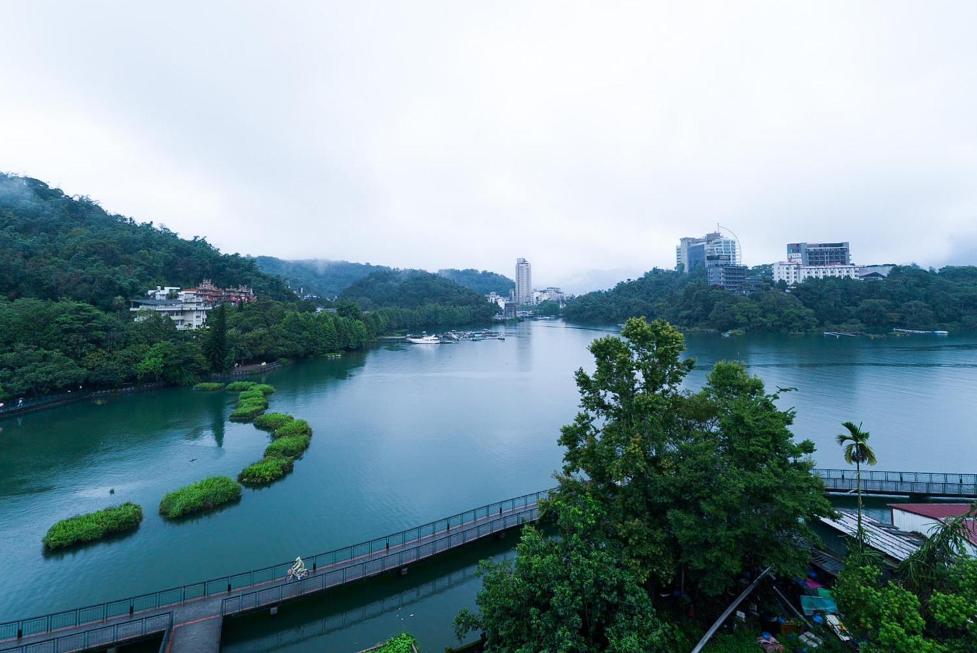 Zhaohong Homestay Yuchi Exterior photo
